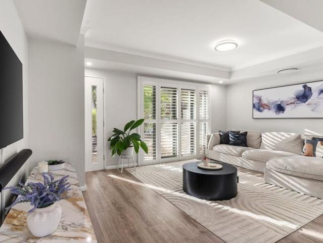 Townhouse for rent in Sutherland, New South Wales