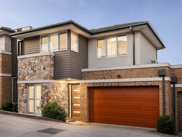 Townhouse for sale in Camerons Creek, Victoria