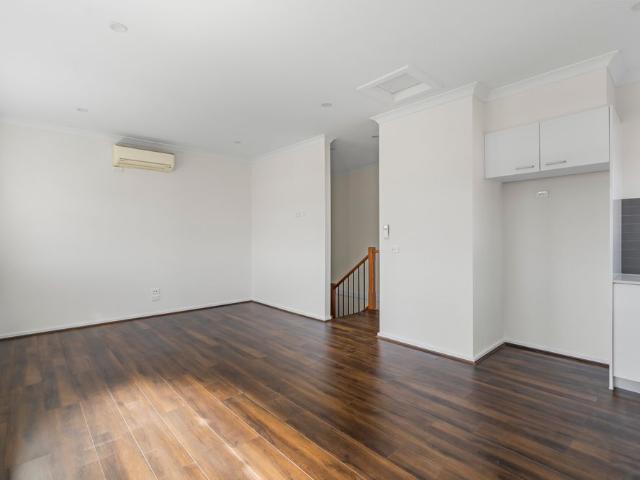 Townhouse for rent in Fawkner, Melbourne