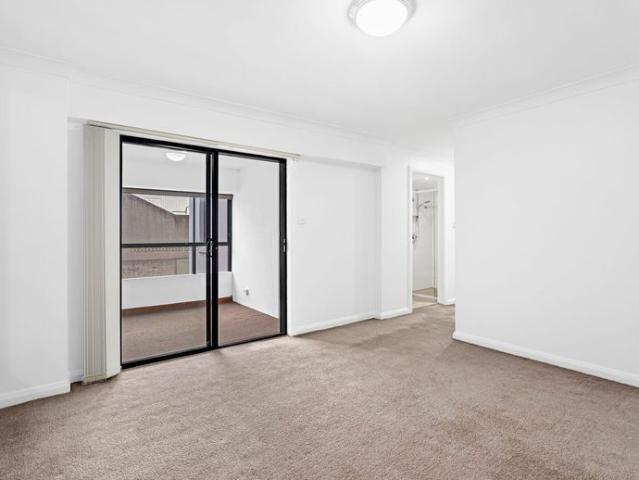 Apartment for rent in Wollongong West, New South Wales