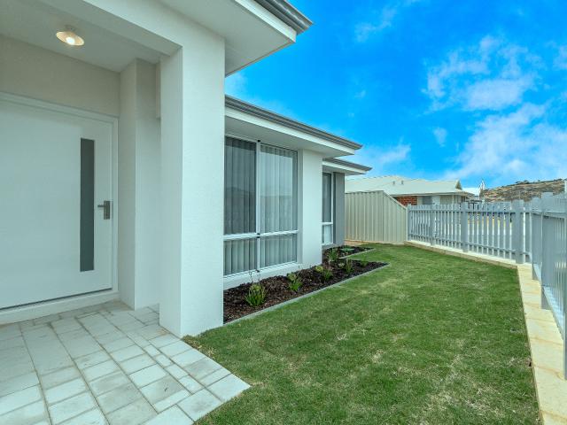 House for rent in Golden Bay