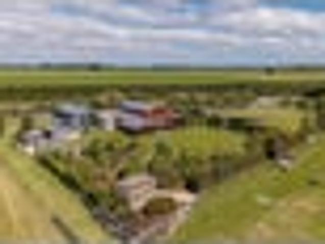 House for sale in Charing Cross, Canterbury