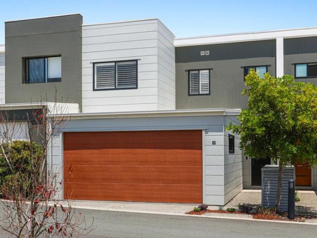 Townhouse for sale in Pimpama, Gold Coast City