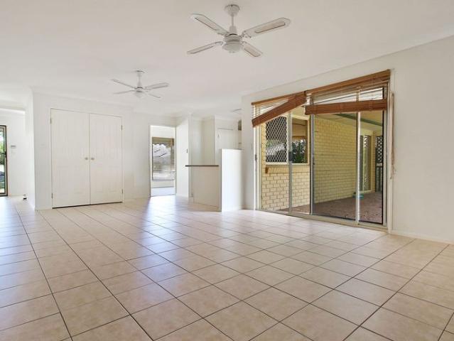 House for rent in Brooklands, Greater Brisbane