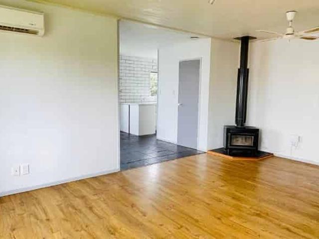 Apartment for rent in Red Hill, Papakura