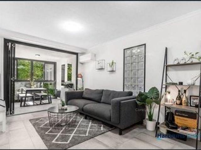 Apartment for rent in Kangaroo Point, Greater Brisbane