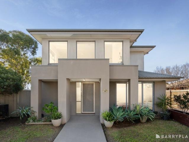Townhouse for sale in Camerons Creek, Victoria