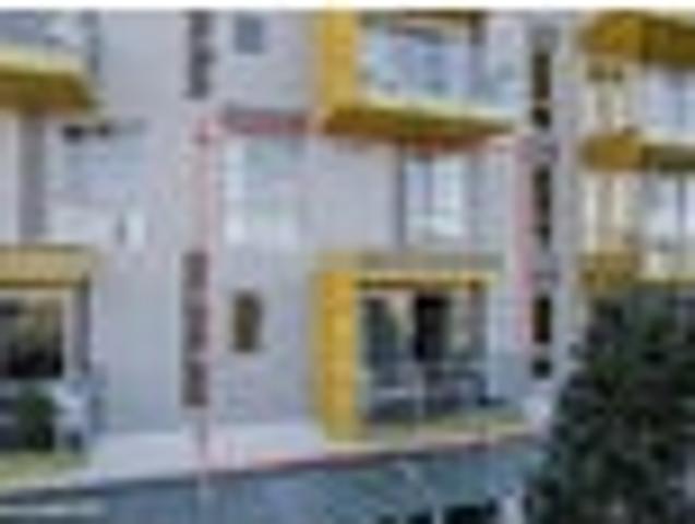 Apartment for sale in Paremoremo, Oroua County