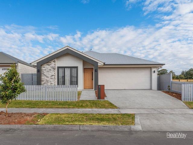 House for rent in Highfields, Queensland