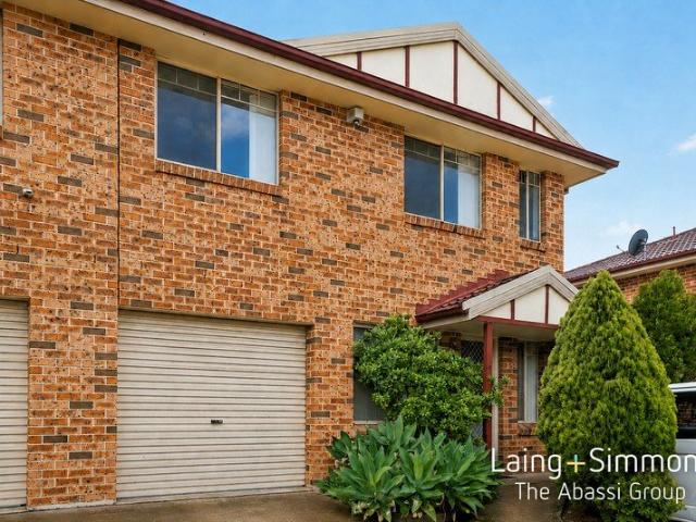 Townhouse for rent in Sydney, New South Wales
