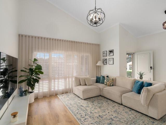 Villa for sale in Sydney, New South Wales