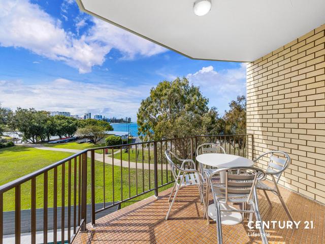 Apartment for sale in Kings Creek, Queensland