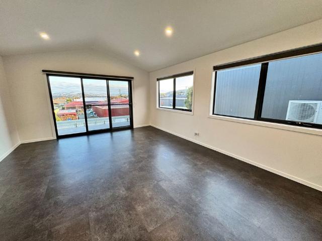 Townhouse for rent in Hobart, Tasmania