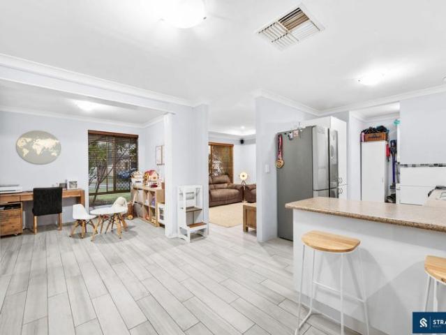 House for rent in Seville Grove, Western Australia