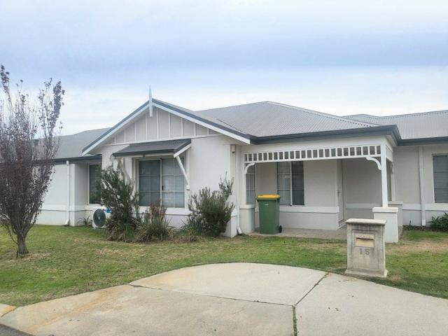 House for rent in Helena Valley, Western Australia
