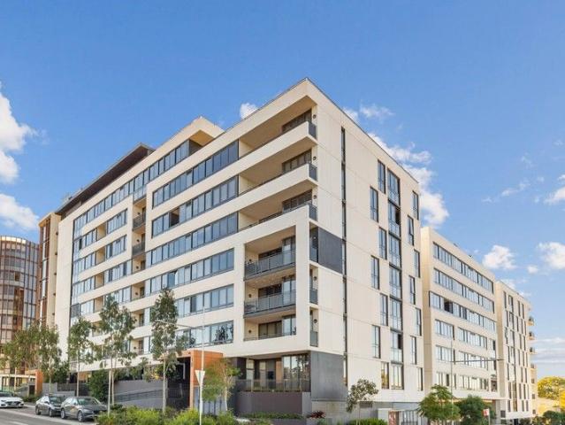 Apartment for sale in Melrose Park