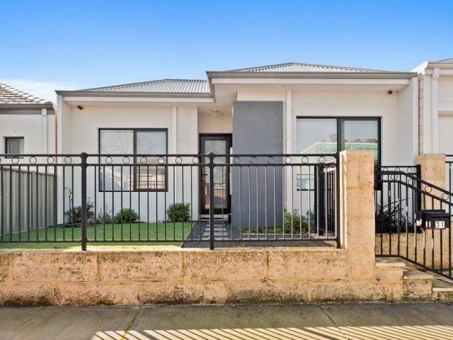 House for rent in Kwinana Town Centre, Western Australia
