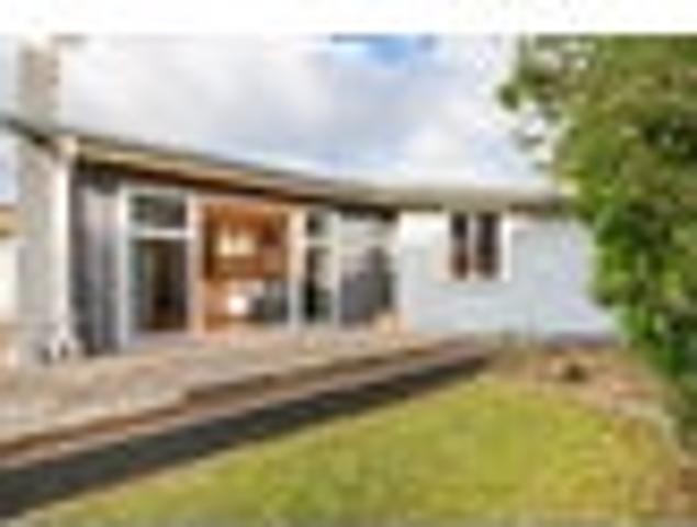 House for sale in Terrace End