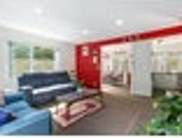 Townhouse for sale in Glenside, Wellington