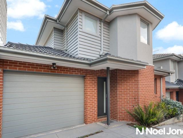 Townhouse for rent in Camerons Creek, Victoria
