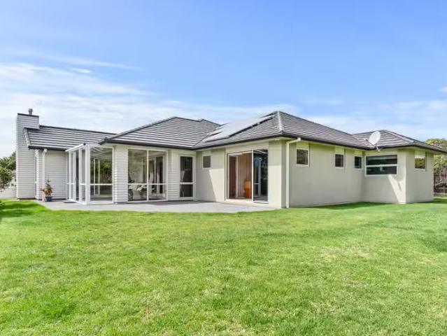 House for sale in Hillsborough, Taranaki