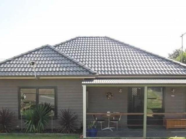 House for rent in Victoria