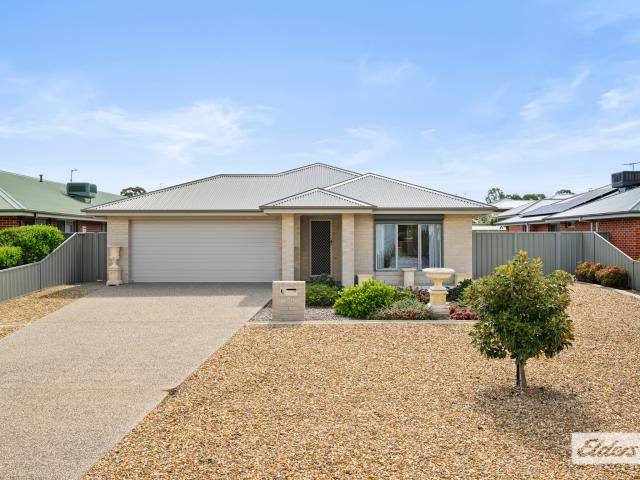 House for sale in Howlong, New South Wales