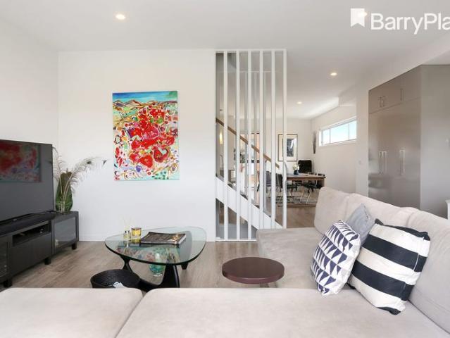 Townhouse for rent in Camerons Creek, Victoria