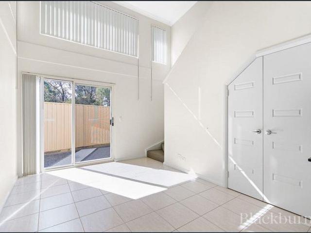 Townhouse for rent in Hamilton Hill, City of Cockburn