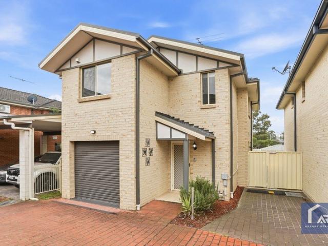 Townhouse for sale in Sydney, New South Wales