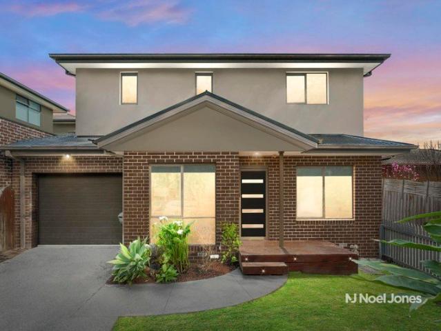 Townhouse for sale in Camerons Creek, Victoria