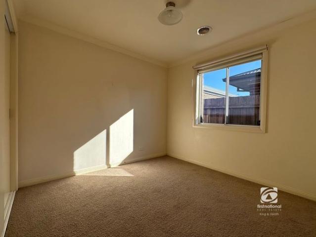 Apartment for rent in Sale, Victoria
