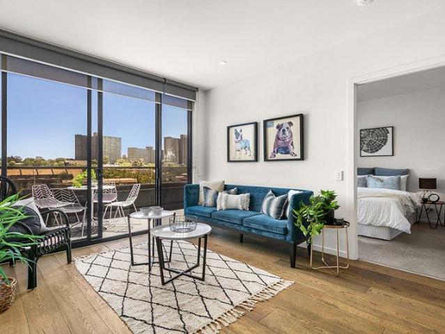 Apartment for rent in Carlton