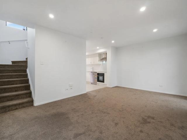 Townhouse for rent in Glendene, Henderson-Massey