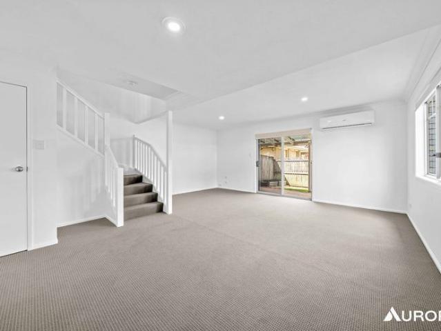 Townhouse for rent in Toombul, Queensland