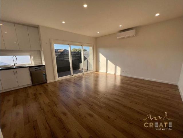 Townhouse for rent in Camerons Creek, Victoria