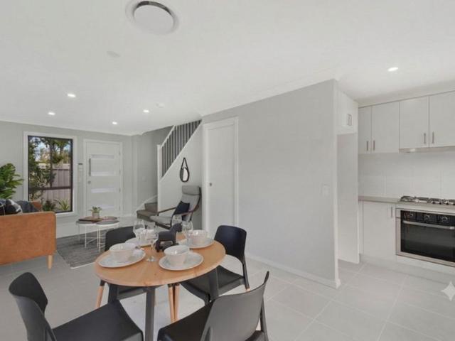 Townhouse for rent in Sydney, New South Wales