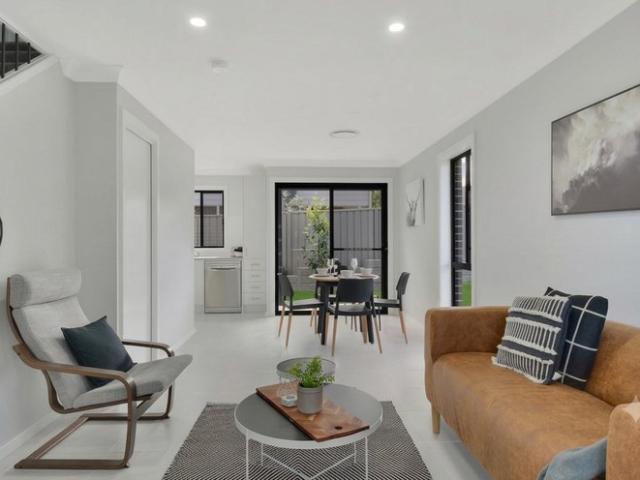 Townhouse for rent in Sydney, New South Wales