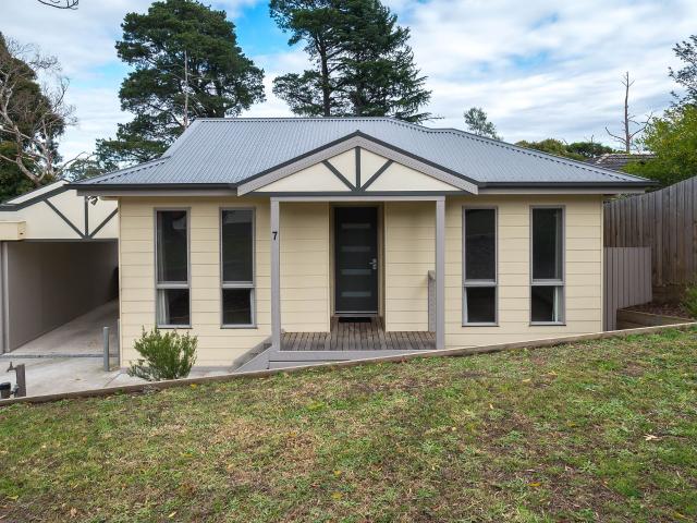 House for rent in Camerons Creek, Victoria