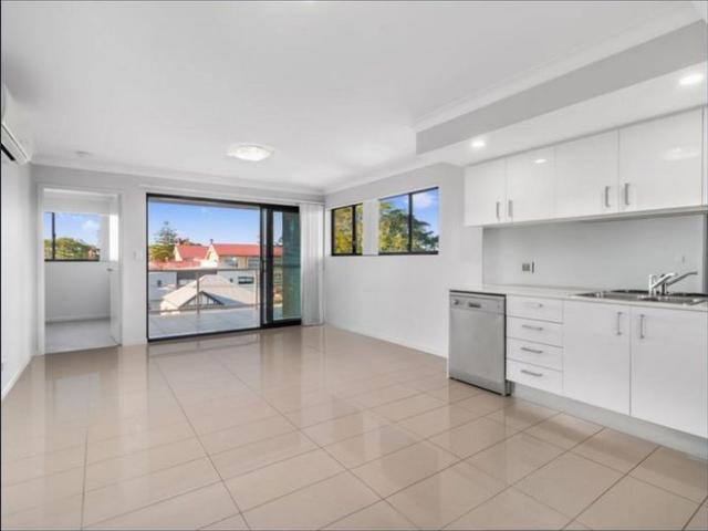 Apartment for rent in Toombul, Queensland