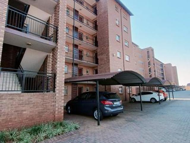 Apartment for sale in Waterkloof, Gauteng