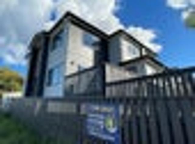 Townhouse for sale in Howick