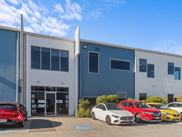 Office for rent in Toombul, Queensland