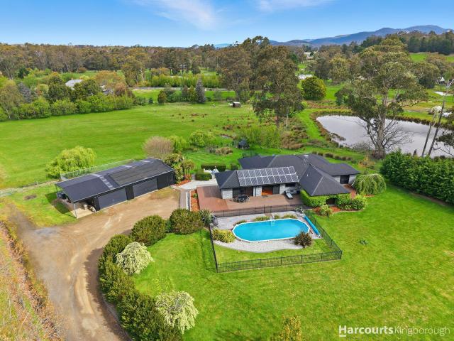 House for sale in Leslie Vale, Tasmania