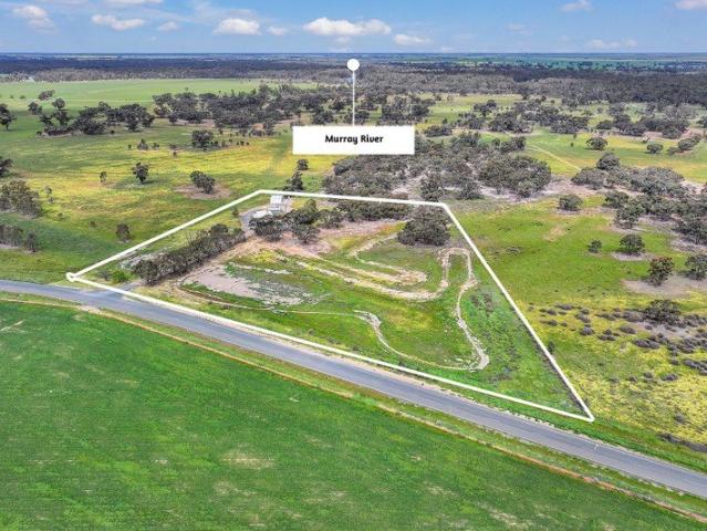 Cottage for sale in Moama, New South Wales