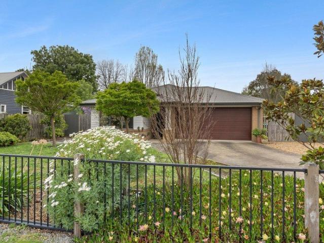 House for sale in Birregurra, Shire of Colac Otway