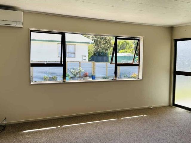 Apartment for rent in Maungaturoto, Northland