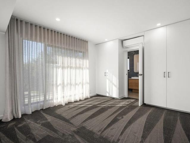 Townhouse for rent in Avondale Heights, Melbourne