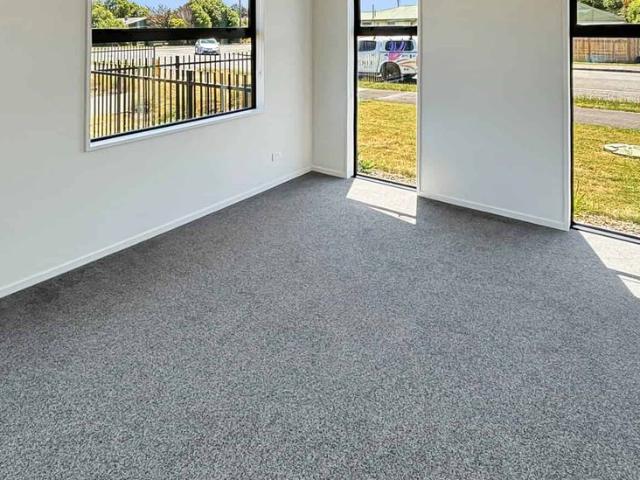 House for rent in Chaslands, Canterbury
