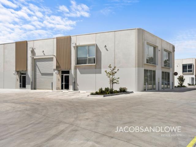 Warehouse for sale in Mornington, Melbourne